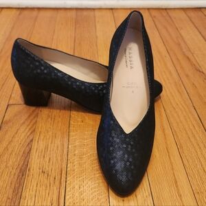 Hassia Capri Blue/Swartz Block Heel Pump